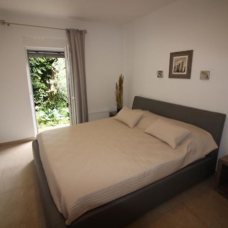 Apartment אומאג מראה חיצוני תמונה