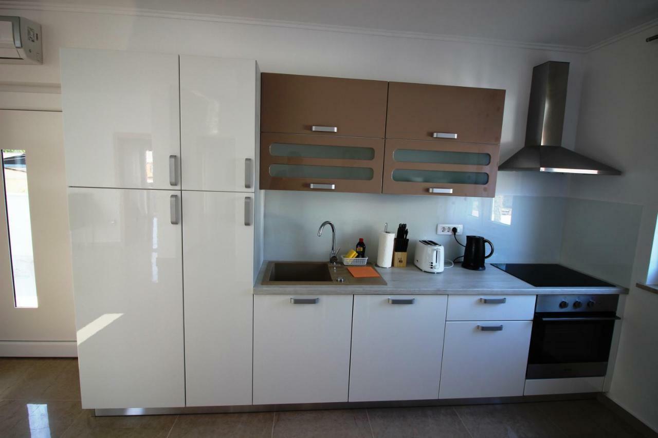 Apartment אומאג מראה חיצוני תמונה